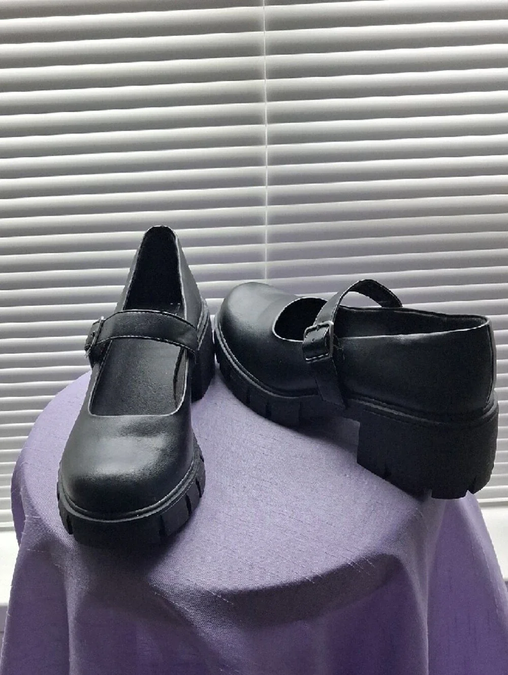 Classic Black Mary Jane Chunky Heel Shoes - Picture 2 of 3
